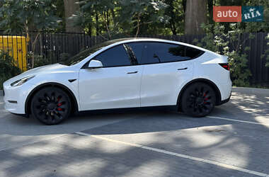 Позашляховик / Кросовер Tesla Model Y 2023 в 