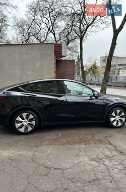 Внедорожник / Кроссовер Tesla Model Y 2023 в 