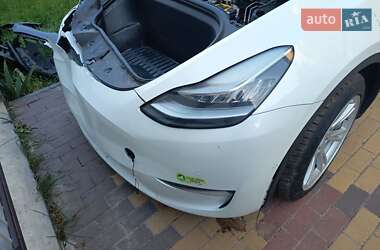 Внедорожник / Кроссовер Tesla Model Y 2021 в 