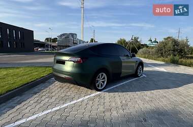 Внедорожник / Кроссовер Tesla Model Y 2024 в 