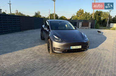 Позашляховик / Кросовер Tesla Model Y 2023 в 
