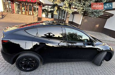 Внедорожник / Кроссовер Tesla Model Y 2022 в 