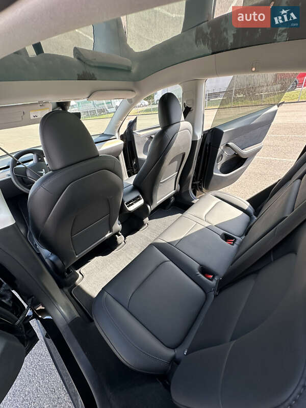 Внедорожник / Кроссовер Tesla Model Y 2023 в Ковеле фото 9 Внедорожник / Кроссовер Tesla Model Y 2023 в Ковеле
