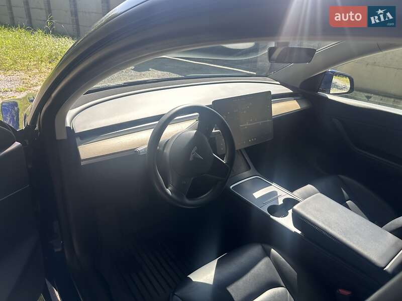 Позашляховик / Кросовер Tesla Model Y 2020 в Львові