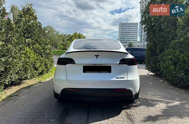 Внедорожник / Кроссовер Tesla Model Y 2020 в 