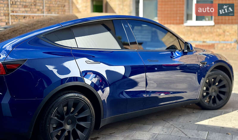 Внедорожник / Кроссовер Tesla Model Y 2021 в Белой Церкви