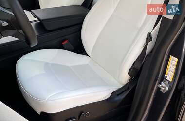 Внедорожник / Кроссовер Tesla Model Y 2022 в 