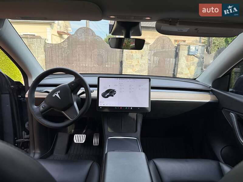 Внедорожник / Кроссовер Tesla Model Y 2021 в Стрые