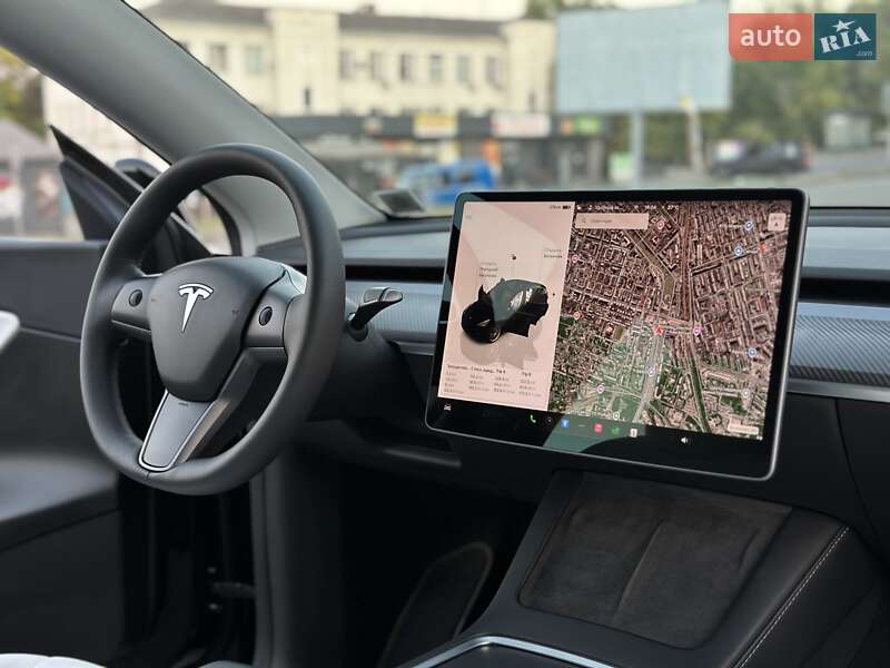 Позашляховик / Кросовер Tesla Model Y 2022 в Кам'янському