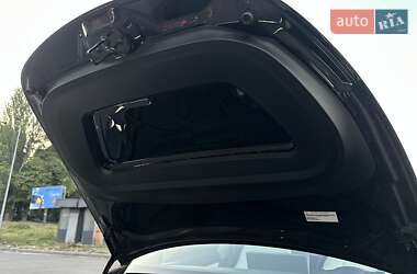 Внедорожник / Кроссовер Tesla Model Y 2022 в 