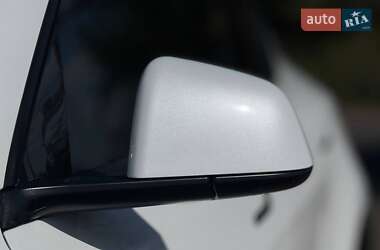 Внедорожник / Кроссовер Tesla Model Y 2022 в 