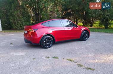 Позашляховик / Кросовер Tesla Model Y 2022 в 