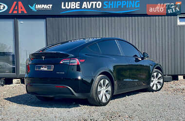 Внедорожник / Кроссовер Tesla Model Y 2024 в 