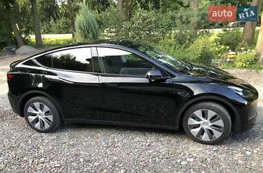 Внедорожник / Кроссовер Tesla Model Y 2023 в Львове