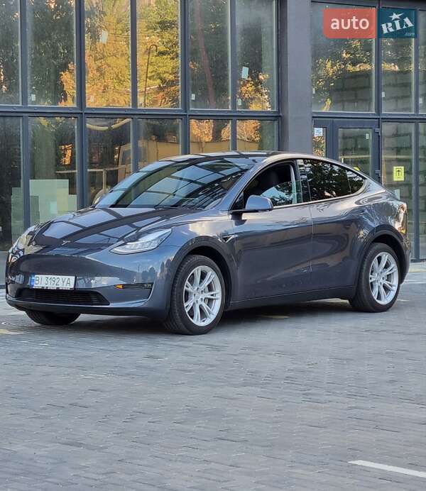 Внедорожник / Кроссовер Tesla Model Y 2023 в Полтаве фото 4 Внедорожник / Кроссовер Tesla Model Y 2023 в Полтаве