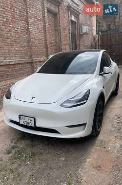 Внедорожник / Кроссовер Tesla Model Y 2021 в Днепре