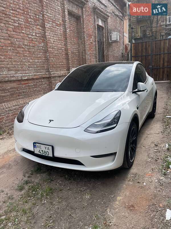 Внедорожник / Кроссовер Tesla Model Y 2021 в Днепре фото 4 Внедорожник / Кроссовер Tesla Model Y 2021 в Днепре