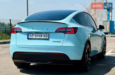 Позашляховик / Кросовер Tesla Model Y 2022 в 
