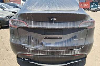 Внедорожник / Кроссовер Tesla Model Y 2024 в Киеве