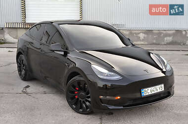 Внедорожник / Кроссовер Tesla Model Y 2021 в Львове