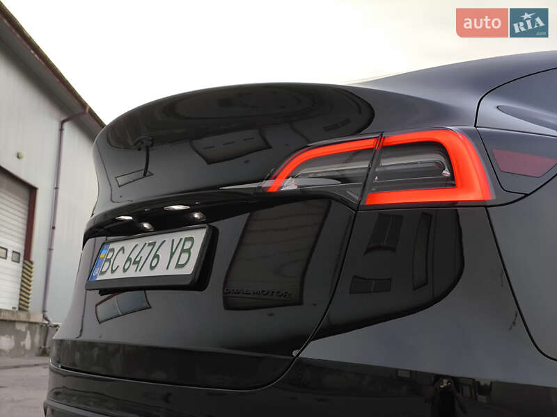 Позашляховик / Кросовер Tesla Model Y 2021 в Львові фото 9 Позашляховик / Кросовер Tesla Model Y 2021 в Львові