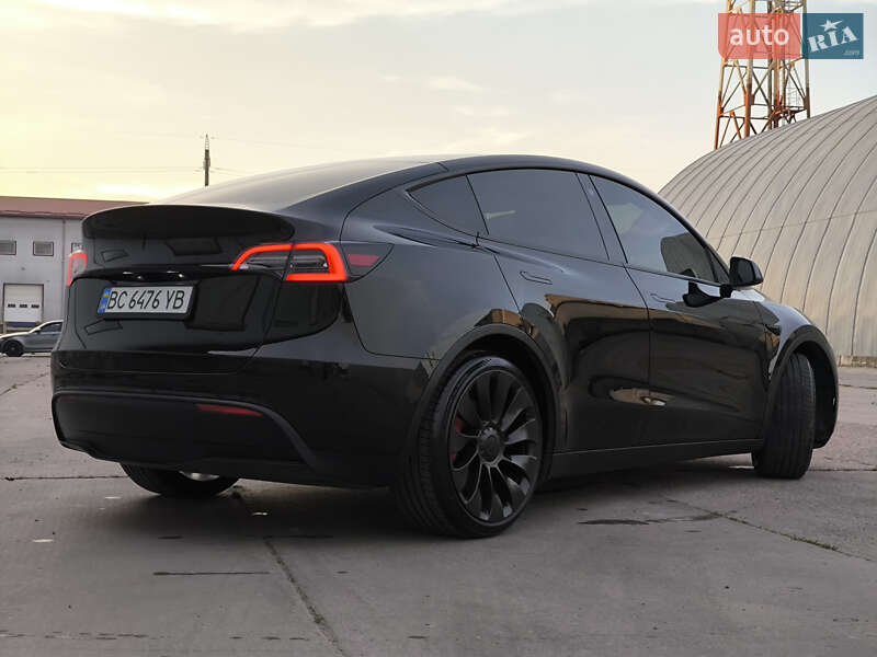 Позашляховик / Кросовер Tesla Model Y 2021 в Львові фото 6 Позашляховик / Кросовер Tesla Model Y 2021 в Львові