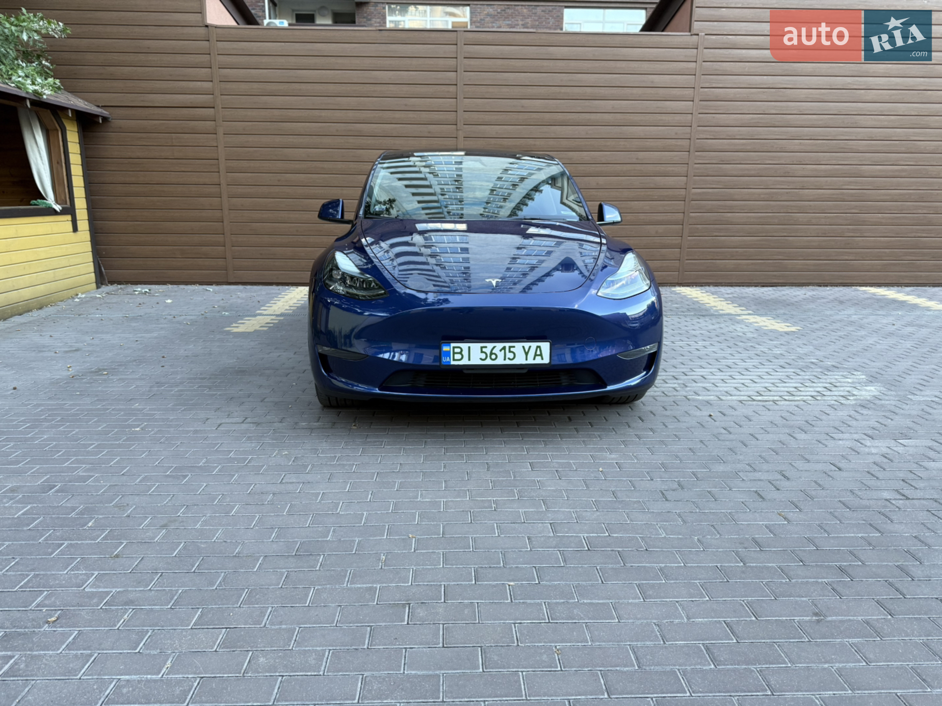 2023 Tesla Model Y - мініатюра 2