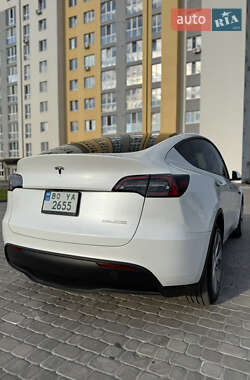 Внедорожник / Кроссовер Tesla Model Y 2021 в 