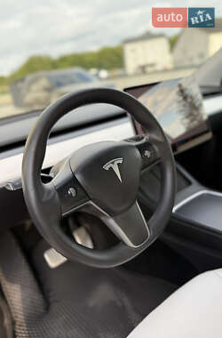 Внедорожник / Кроссовер Tesla Model Y 2021 в Тернополе