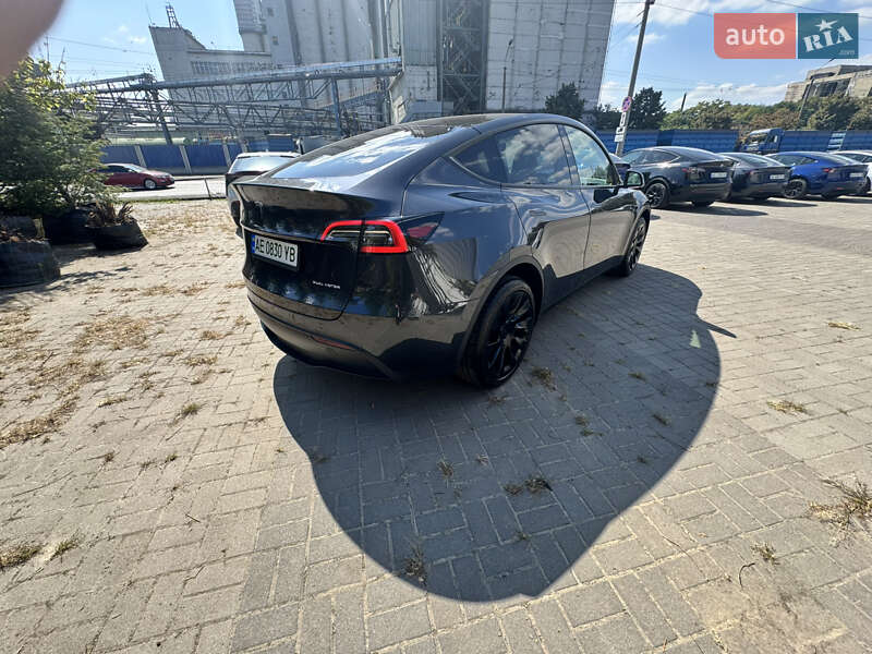 Внедорожник / Кроссовер Tesla Model Y 2024 в Днепре фото 8 Внедорожник / Кроссовер Tesla Model Y 2024 в Днепре