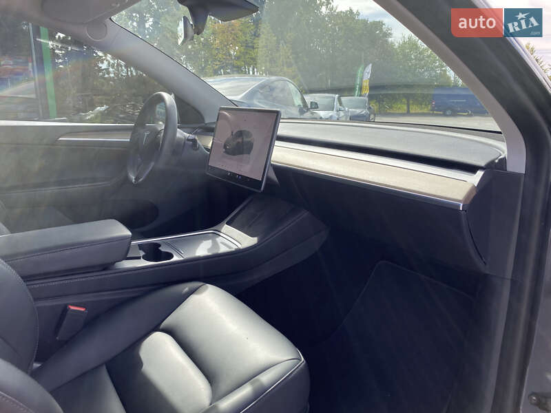 Внедорожник / Кроссовер Tesla Model Y 2023 в Киеве фото 14 Внедорожник / Кроссовер Tesla Model Y 2023 в Киеве