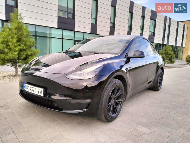 Tesla Model Y 2022
