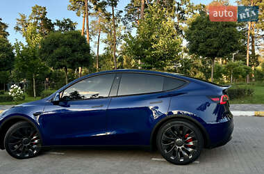 Внедорожник / Кроссовер Tesla Model Y 2022 в 