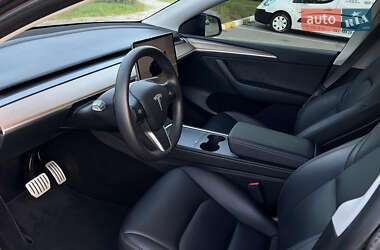 Внедорожник / Кроссовер Tesla Model Y 2022 в 