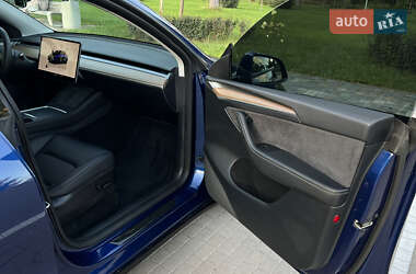 Внедорожник / Кроссовер Tesla Model Y 2022 в 