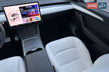 Позашляховик / Кросовер Tesla Model Y 2023 в 