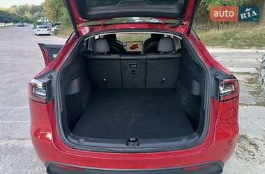 Позашляховик / Кросовер Tesla Model Y 2022 в 