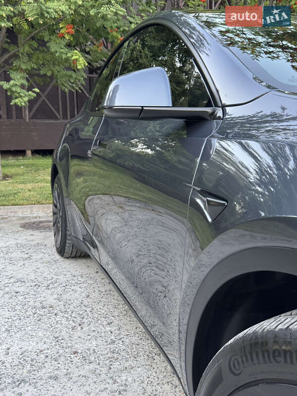 Позашляховик / Кросовер Tesla Model Y 2022 в Дніпрі