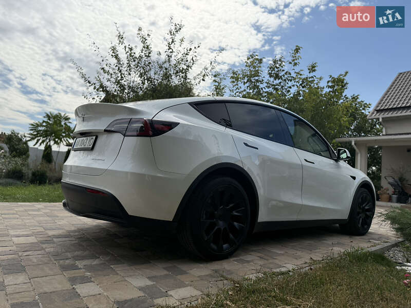 Внедорожник / Кроссовер Tesla Model Y 2023 в Броварах
