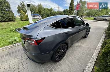 Позашляховик / Кросовер Tesla Model Y 2022 в 