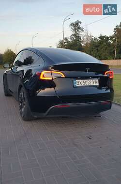 Позашляховик / Кросовер Tesla Model Y 2021 в 