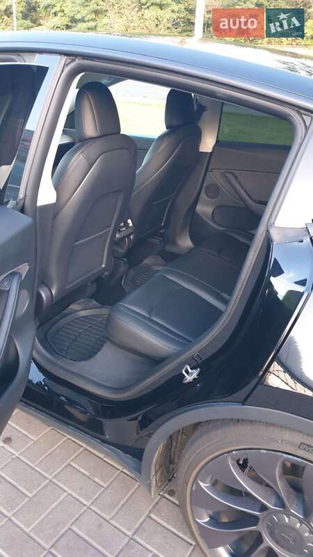Внедорожник / Кроссовер Tesla Model Y 2021 в Киеве фото 33 Внедорожник / Кроссовер Tesla Model Y 2021 в Киеве