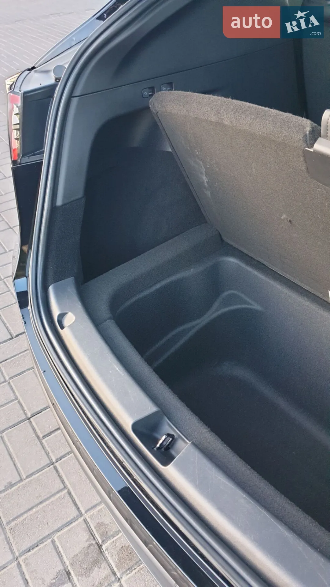 2021 Tesla Model Y - мініатюра 38
