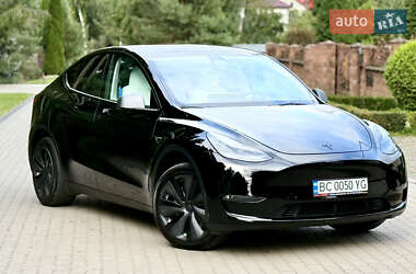 Внедорожник / Кроссовер Tesla Model Y 2023 в 