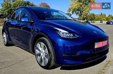 Внедорожник / Кроссовер Tesla Model Y 2021 в 