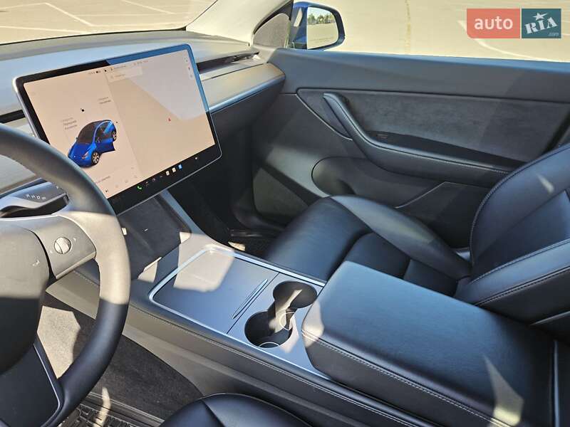 Внедорожник / Кроссовер Tesla Model Y 2021 в Днепре