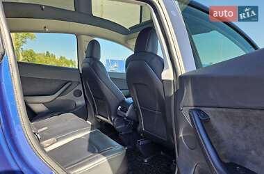 Внедорожник / Кроссовер Tesla Model Y 2021 в 
