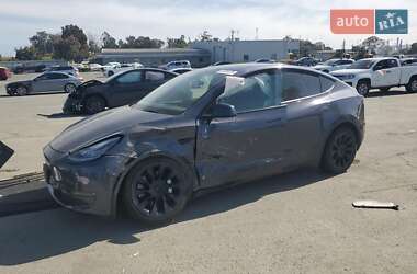Внедорожник / Кроссовер Tesla Model Y 2022 в 