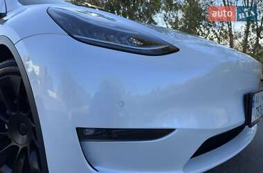 Позашляховик / Кросовер Tesla Model Y 2021 в 