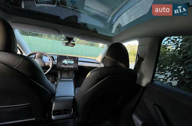 Внедорожник / Кроссовер Tesla Model Y 2022 в 